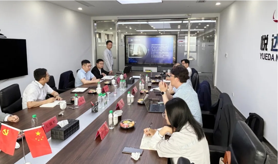 众腾娱乐
公司与韩国MICUBE Solution公司座谈交流