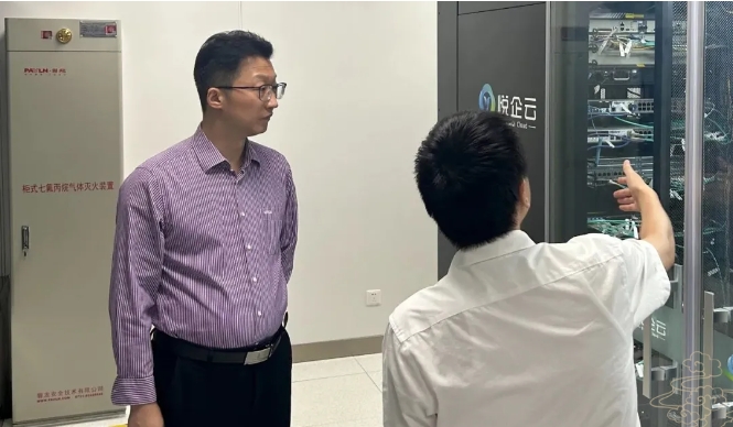 众腾娱乐
夏季用电专项检查活动